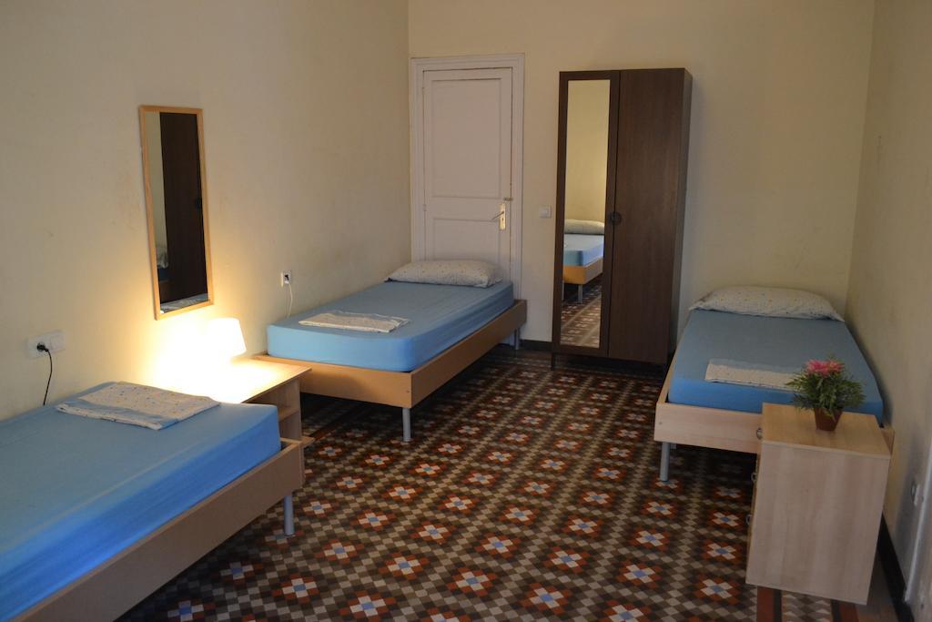 Blue Hostel Barcelona Quarto foto